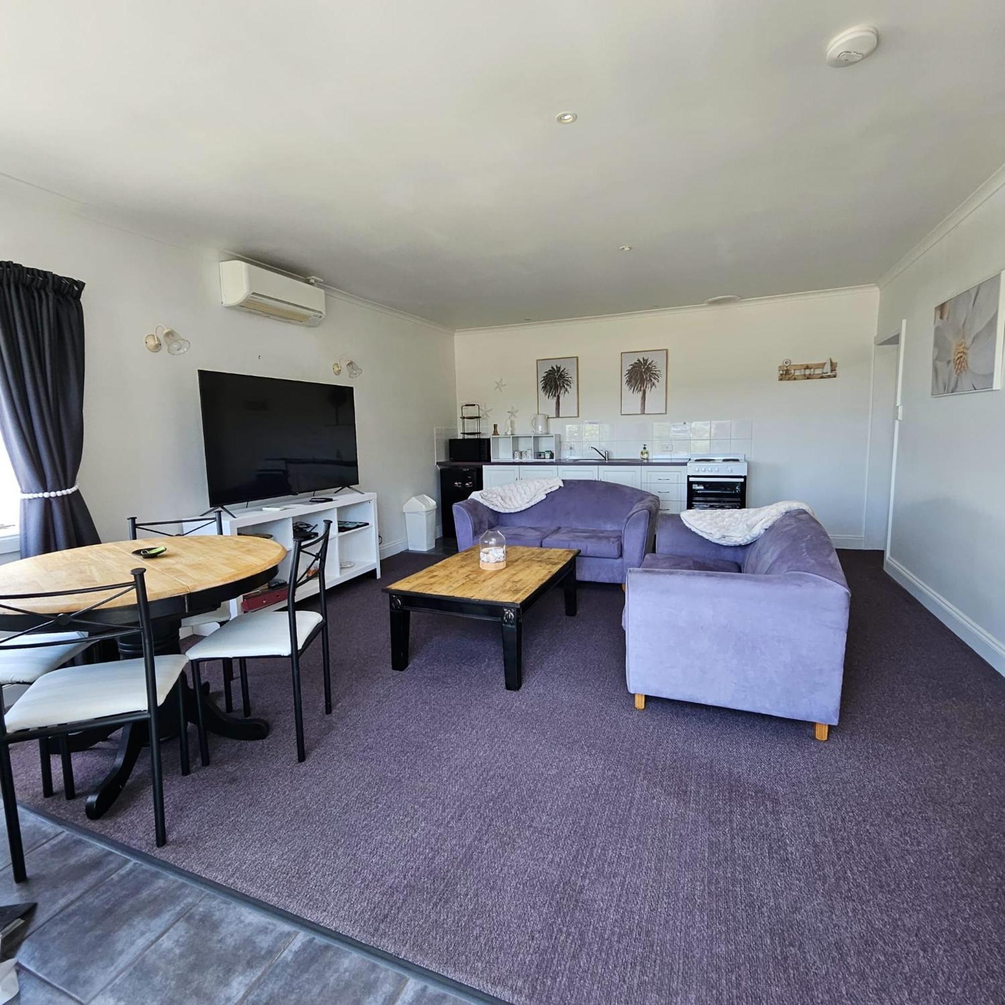 Smugglers Rest Apartments Dover Bagian luar foto